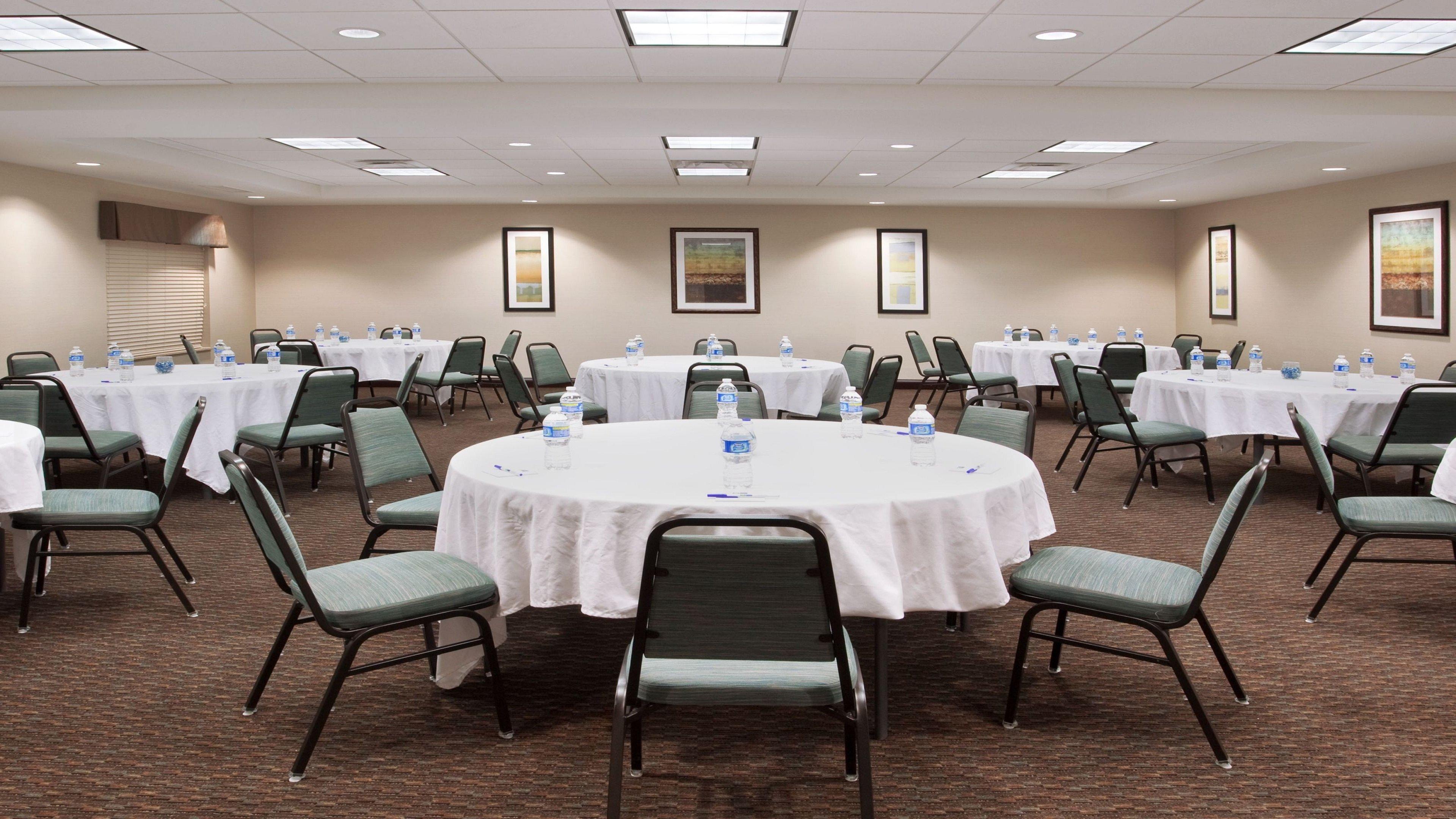 Holiday Inn Express & Suites Zanesville North By Ihg מראה חיצוני תמונה