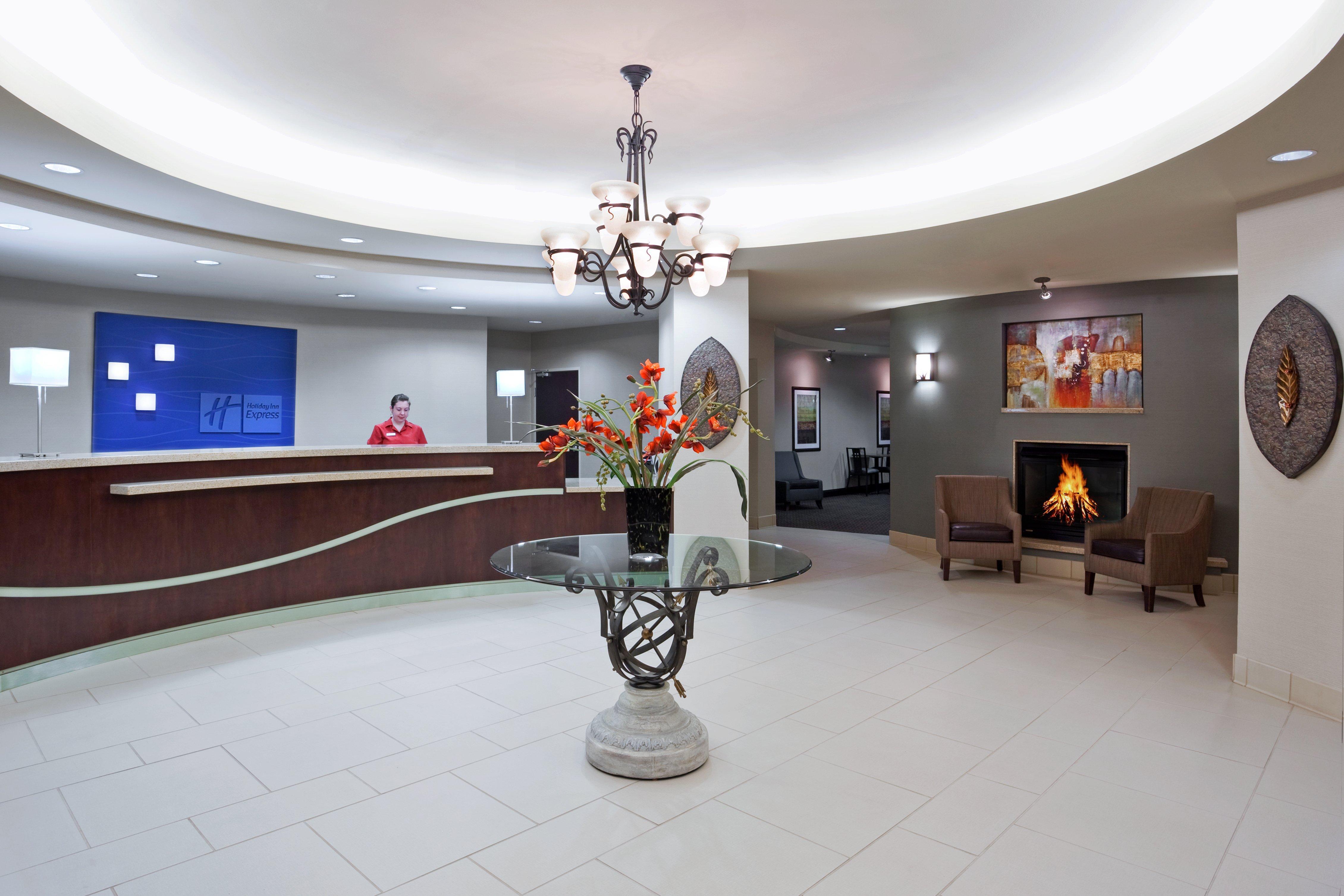 Holiday Inn Express & Suites Zanesville North By Ihg מראה חיצוני תמונה